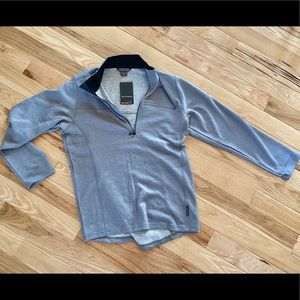 New with tags men’s 1/4 zip!